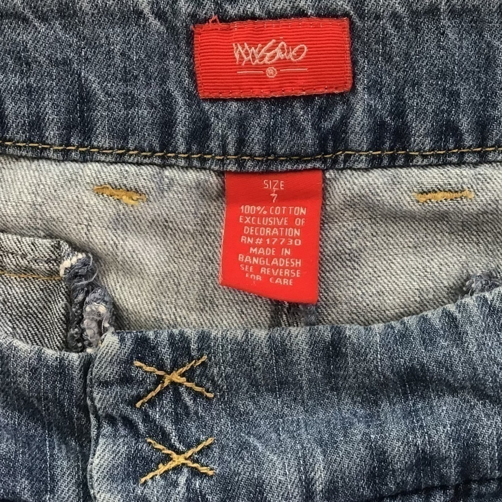 MOSSIMO DISTRESSED BLUE BERMUDA SHORTS Size 7 - Picture 3 of 4